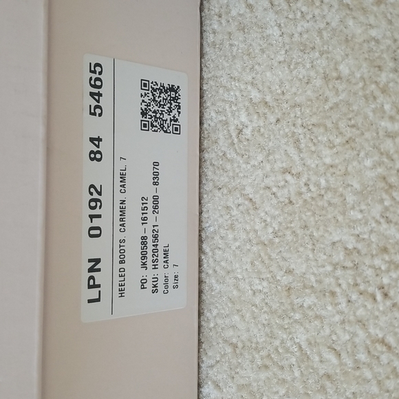 New In Box Slouchy Block Heeled Boots - Picture 6 of 9